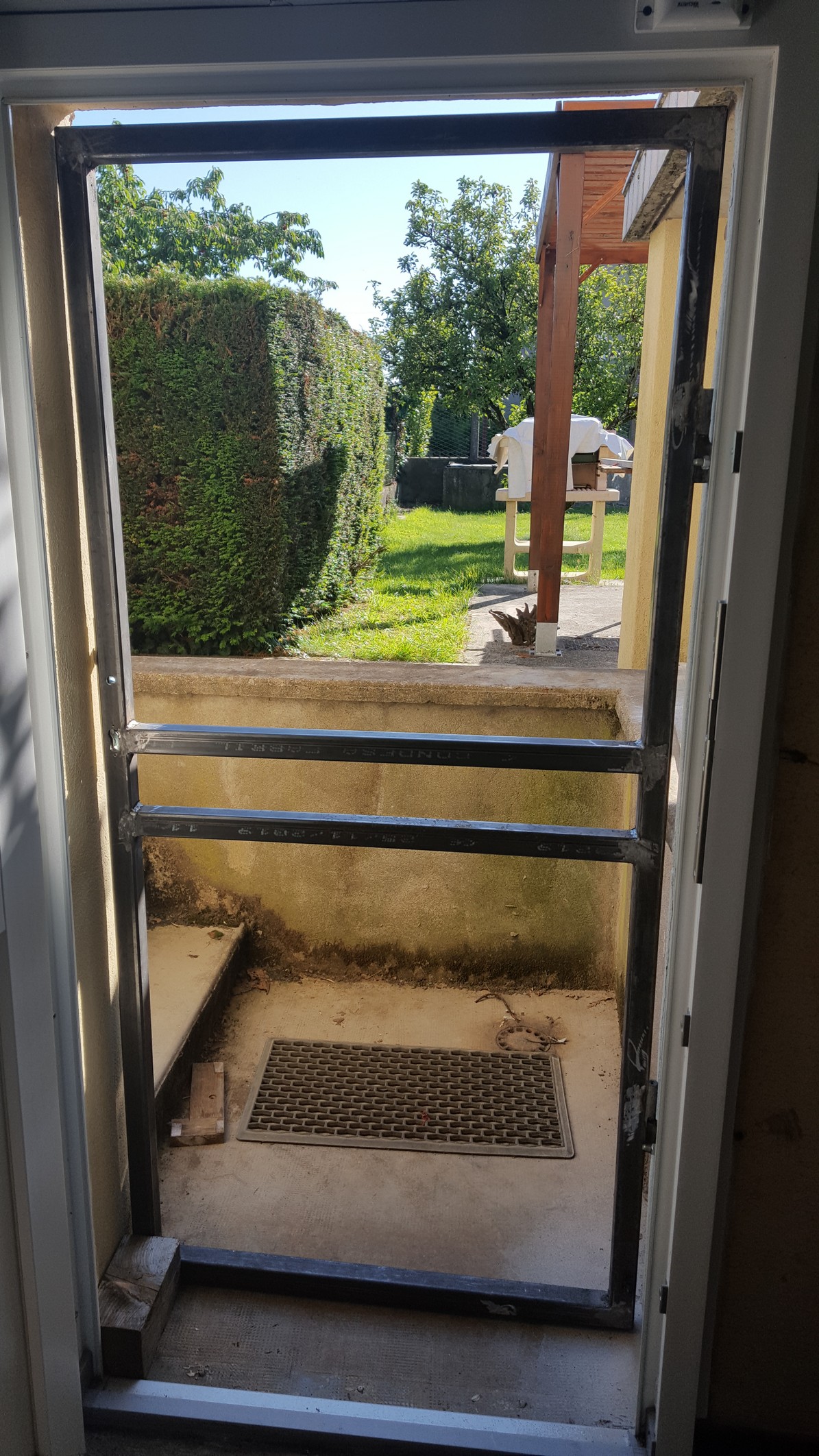 fabrication porte en acier