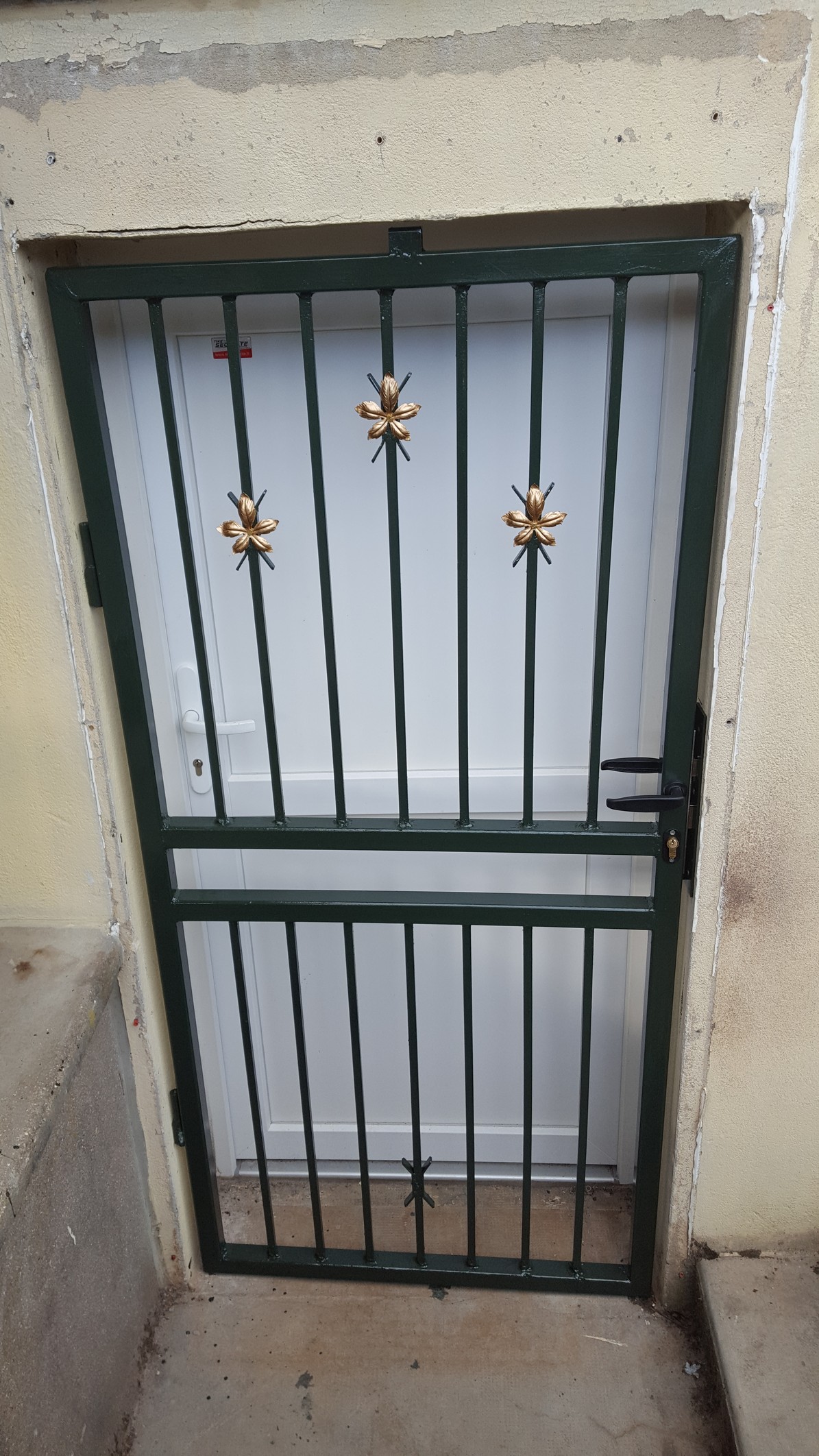 fabrication porte en acier